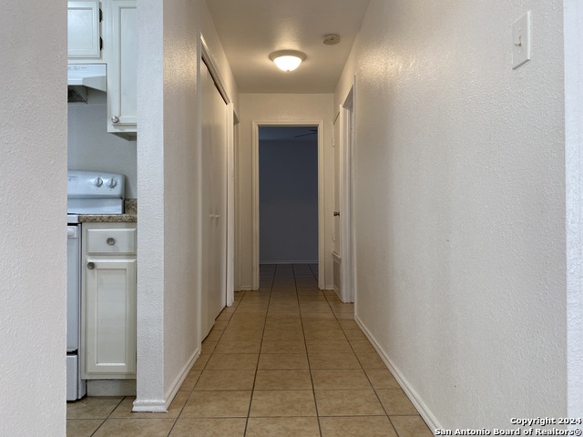 Image 17 of 26 For 810 Station St