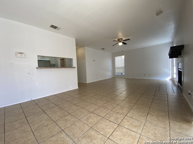 Image 22 of 26 For 810 Station St