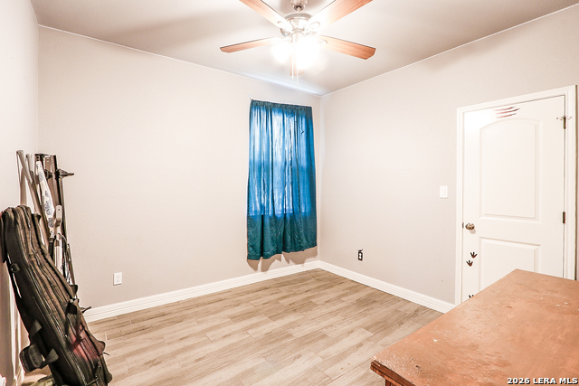 Image 9 of 24 For 281 Legend Hls