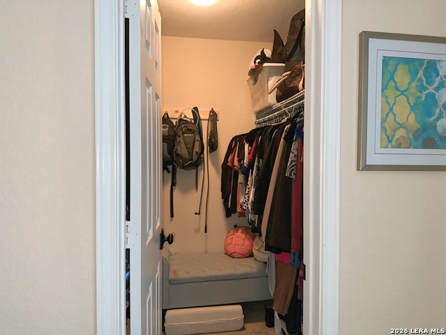 Image 21 of 28 For 3819 Hickory Arch