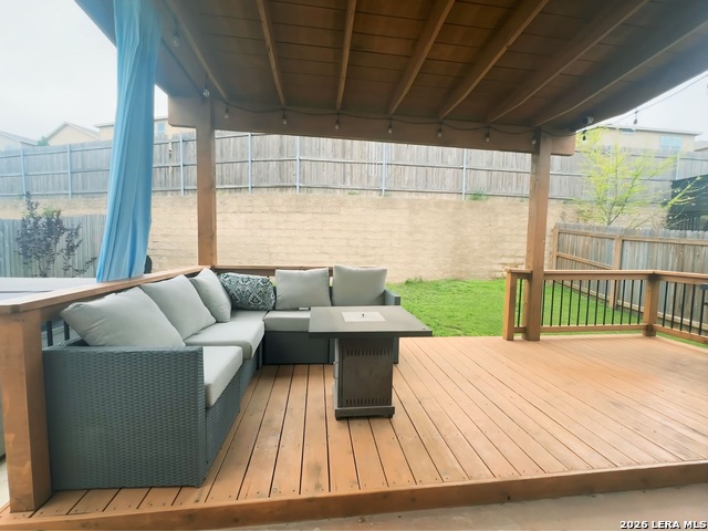 Image 4 of 28 For 3819 Hickory Arch