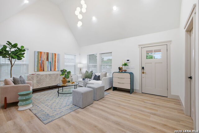 Image 12 of 48 For 506 Haggin St