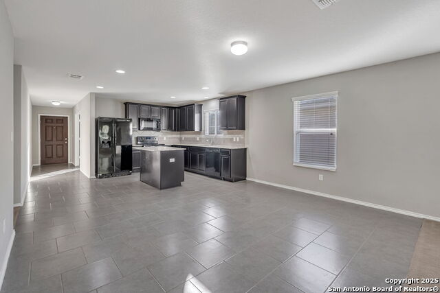 Image 22 of 36 For 11839 Silver Arbor