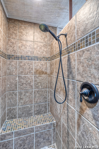 Image 32 of 56 For 24499 Us Highway 83 N