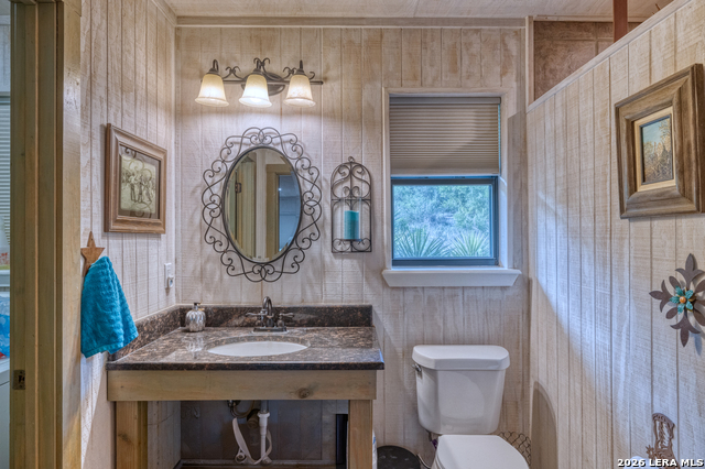 Image 36 of 56 For 24499 Us Highway 83 N