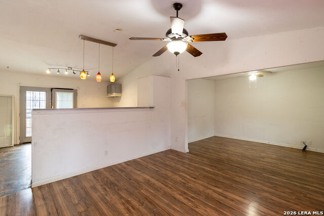 Image 8 of 20 For 5302 War Cloud Dr