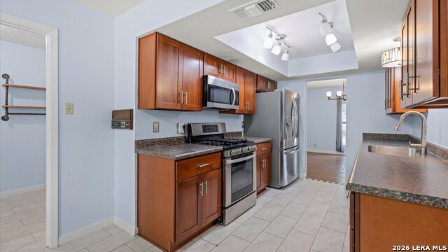 Image 16 of 34 For 8338 Delphian Dr