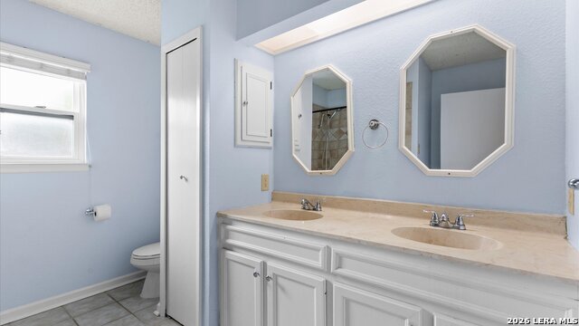 Image 24 of 34 For 8338 Delphian Dr