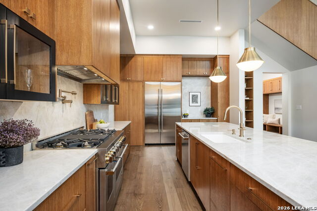 Image 10 of 57 For 24602 Cliff Line