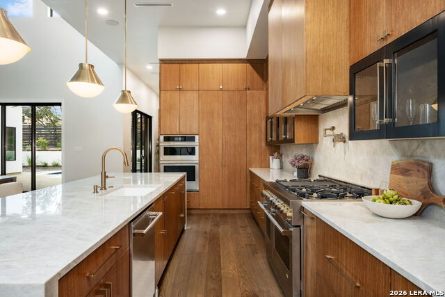 Image 11 of 57 For 24602 Cliff Line