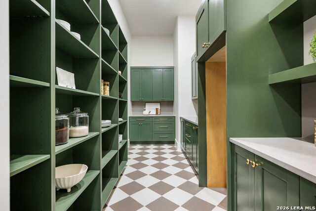 Image 27 of 57 For 24602 Cliff Line