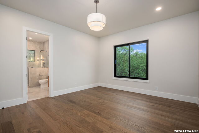 Image 42 of 57 For 24602 Cliff Line