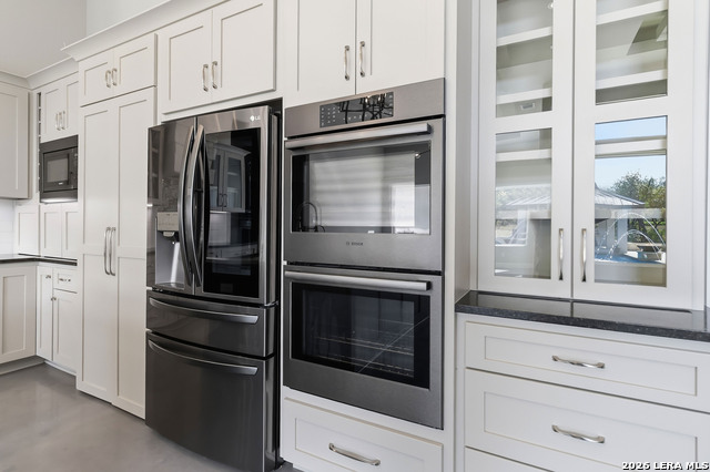 Image 14 of 33 For 922 Maximino Ridge Rd