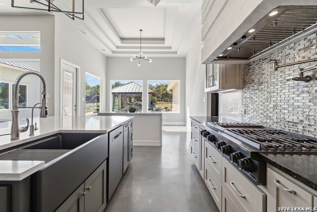 Image 15 of 33 For 922 Maximino Ridge Rd