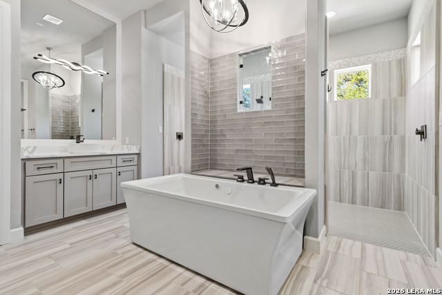 Image 22 of 33 For 922 Maximino Ridge Rd