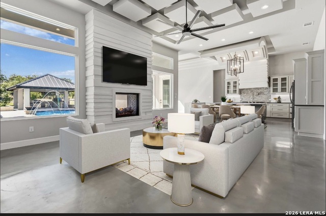 Image 3 of 33 For 922 Maximino Ridge Rd