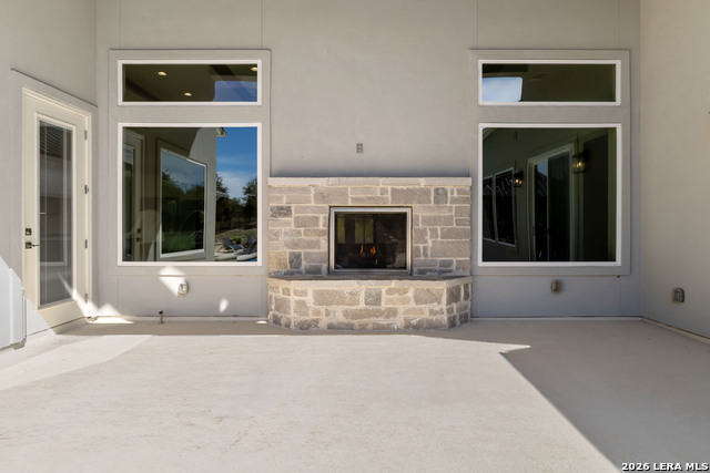 Image 8 of 33 For 922 Maximino Ridge Rd