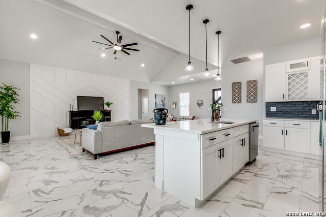 Image 10 of 26 For 16934 Rancho Escondido