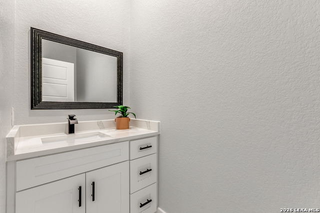 Image 13 of 26 For 16934 Rancho Escondido