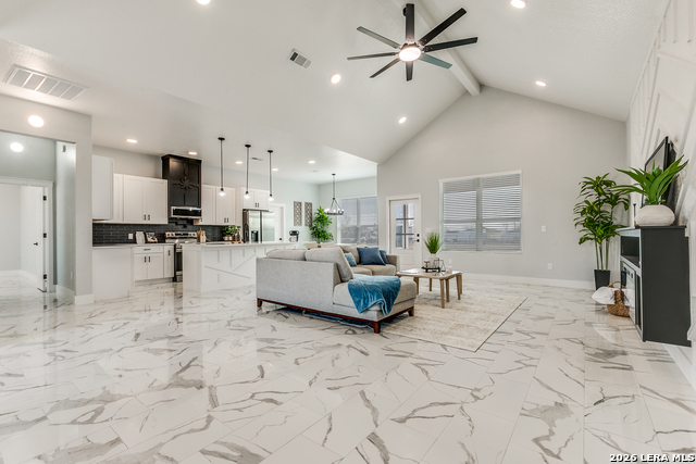 Image 5 of 26 For 16934 Rancho Escondido