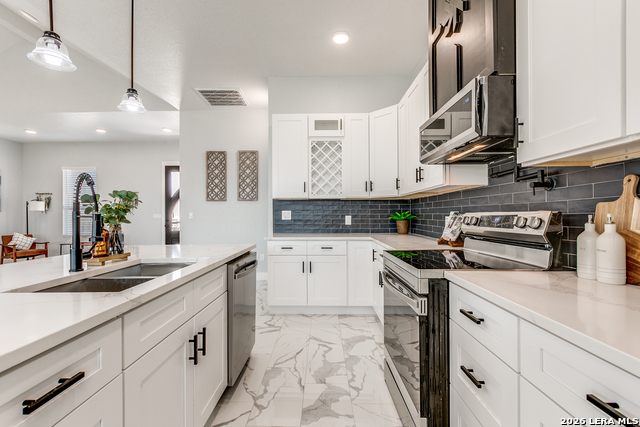 Image 8 of 26 For 16934 Rancho Escondido