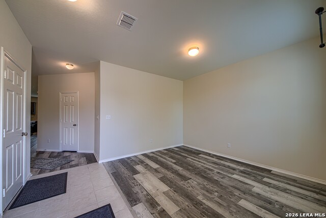 Image 11 of 33 For 318 Kotara Cyn