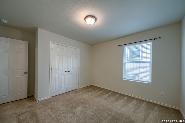 Image 27 of 33 For 318 Kotara Cyn