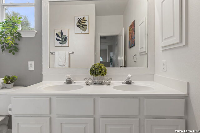 Listing photo id 28 for 406 Pease Hollow