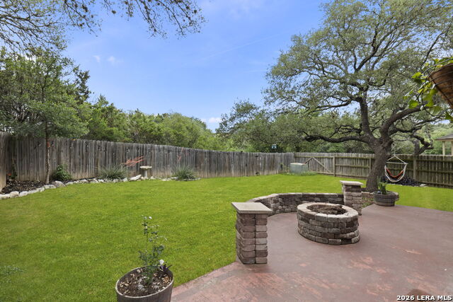 Listing photo id 36 for 406 Pease Hollow