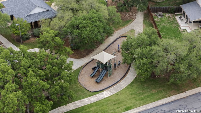 Listing photo id 38 for 406 Pease Hollow