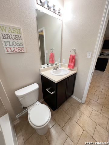 Image 10 of 48 For 1713 London Blue