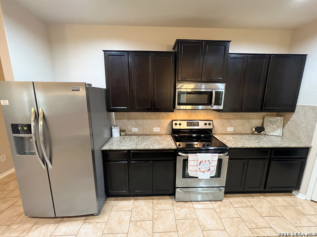 Image 16 of 48 For 1713 London Blue