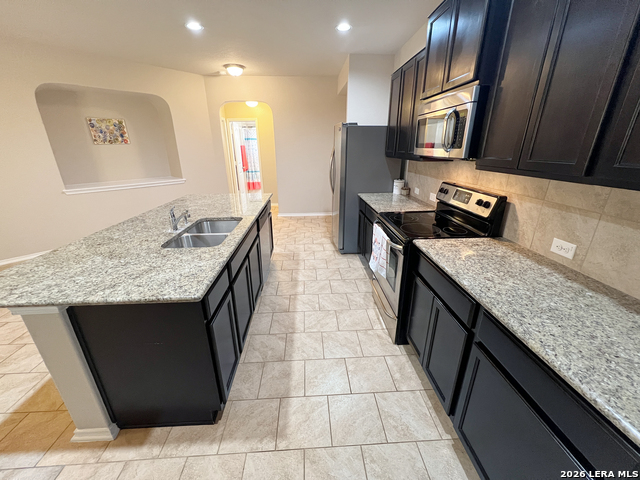 Image 21 of 48 For 1713 London Blue