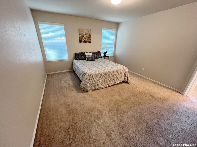 Image 33 of 48 For 1713 London Blue