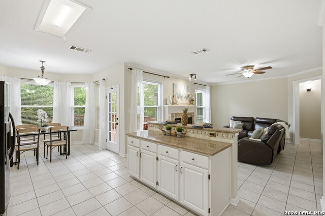 Image 26 of 43 For 18143 Summer Knoll Dr