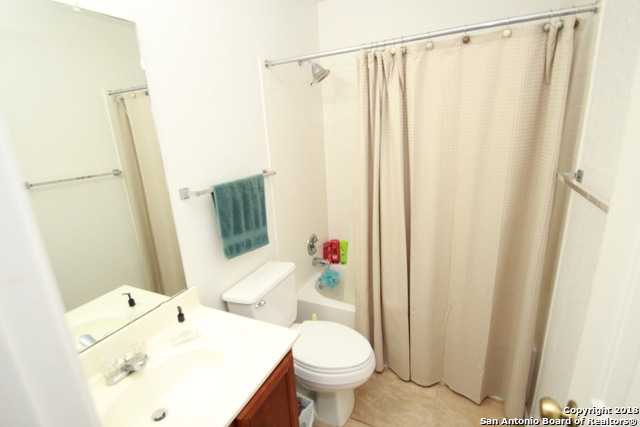 Image 13 of 25 For 302 Agency Oaks