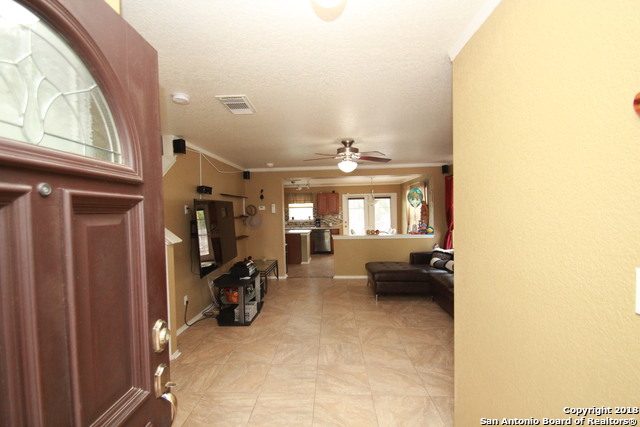 Image 2 of 25 For 302 Agency Oaks