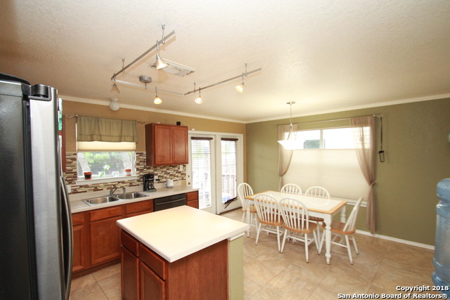 Image 8 of 25 For 302 Agency Oaks