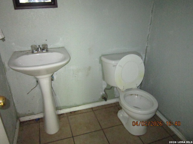 Image 6 of 14 For 8319 Sweet Maiden St