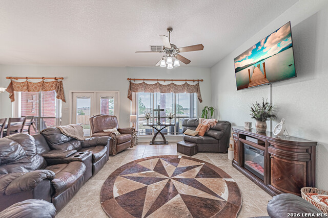 Image 10 of 50 For 700 Lake Valley