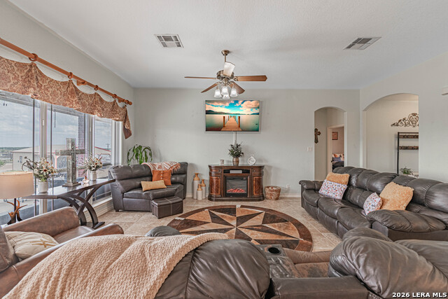 Image 13 of 50 For 700 Lake Valley