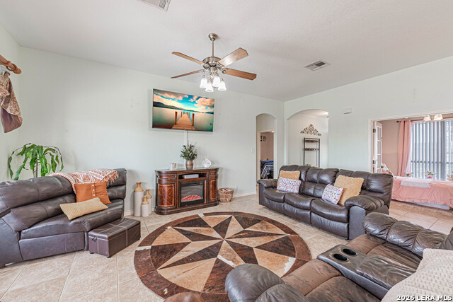 Image 14 of 50 For 700 Lake Valley