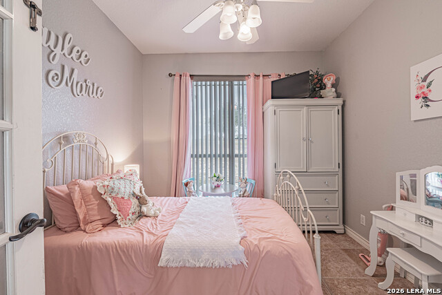 Image 25 of 50 For 700 Lake Valley