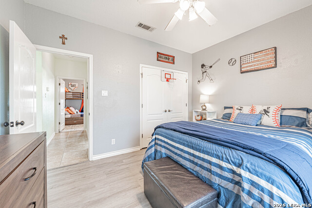 Image 29 of 50 For 700 Lake Valley