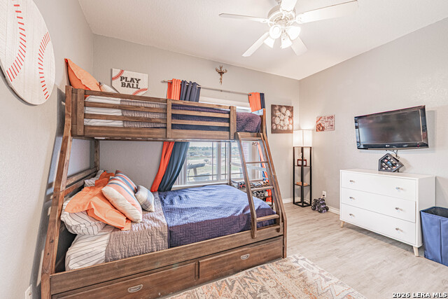 Image 32 of 50 For 700 Lake Valley