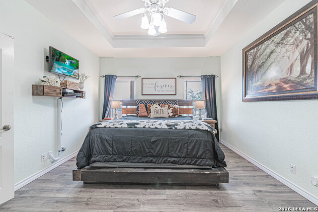 Image 37 of 50 For 700 Lake Valley