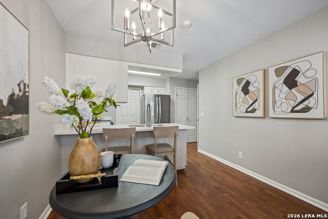 Image 12 of 29 For 5359 Fredericksburg  803