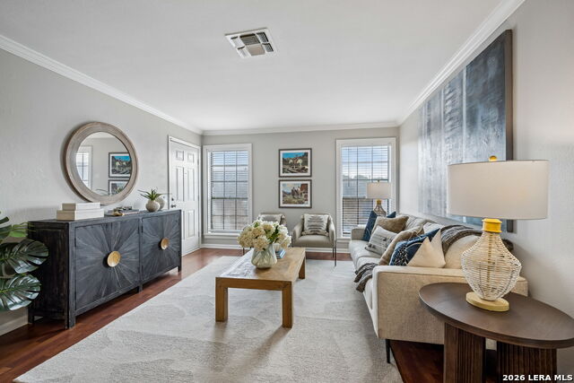 Image 4 of 29 For 5359 Fredericksburg  803