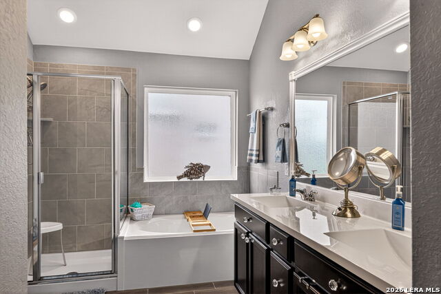 Image 25 of 50 For 25703 Hermosa Vis