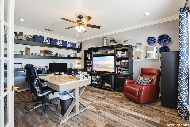 Image 13 of 87 For 78 Marx Lane